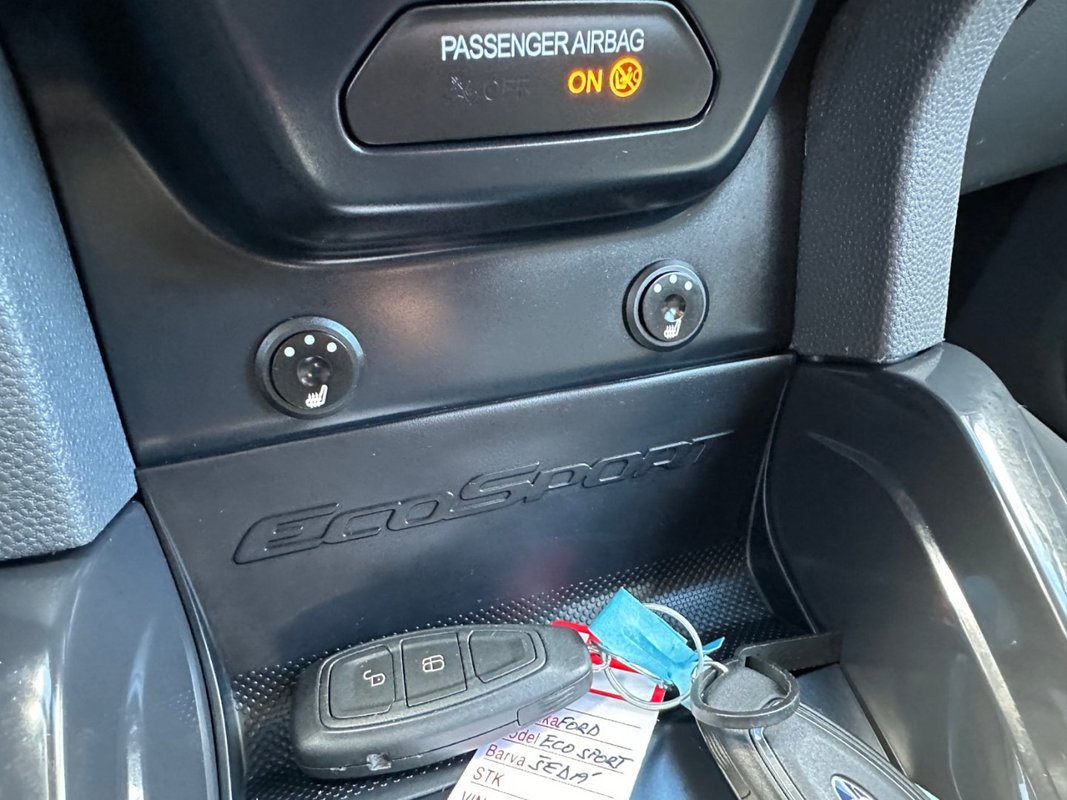 Ford EcoSport foto 17