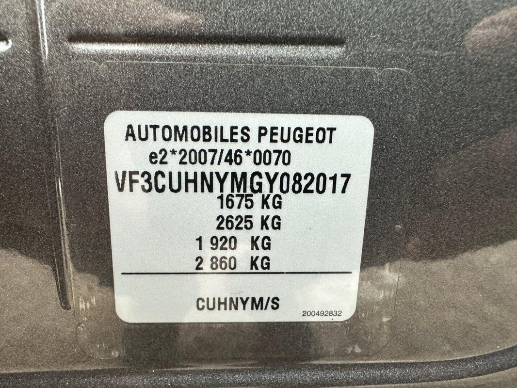 Peugeot 2008 foto 6