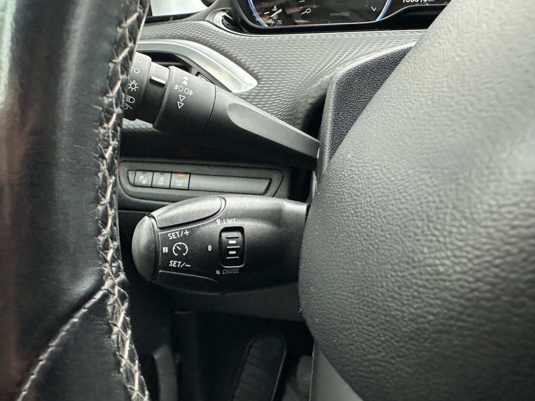 Peugeot 2008 foto 7