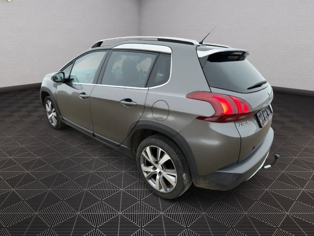 Peugeot 2008 foto 21