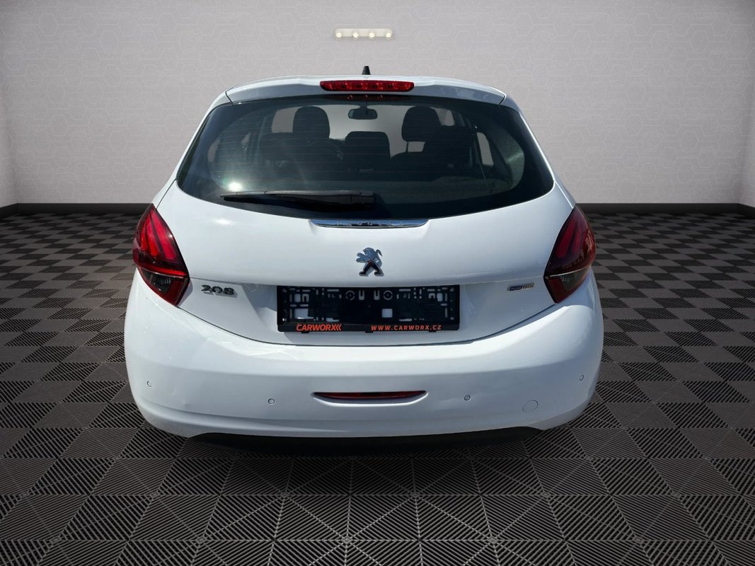 Peugeot 208 foto 19