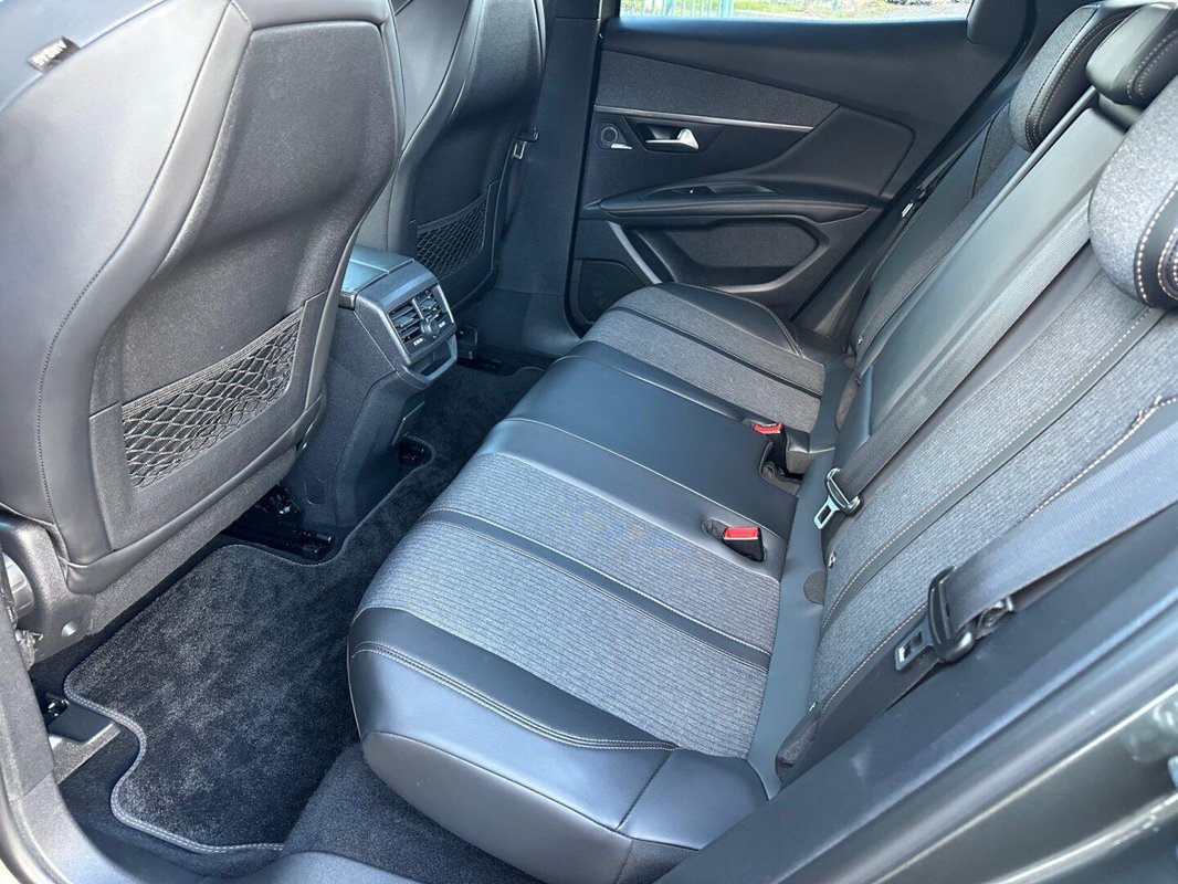 Peugeot 3008 foto 4