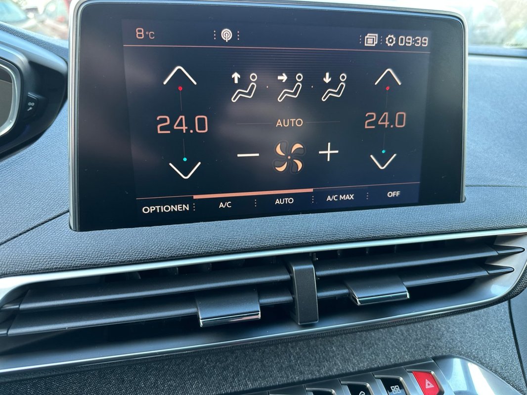 Peugeot 3008 foto 18