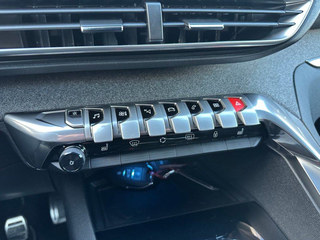 Peugeot 3008 foto 19