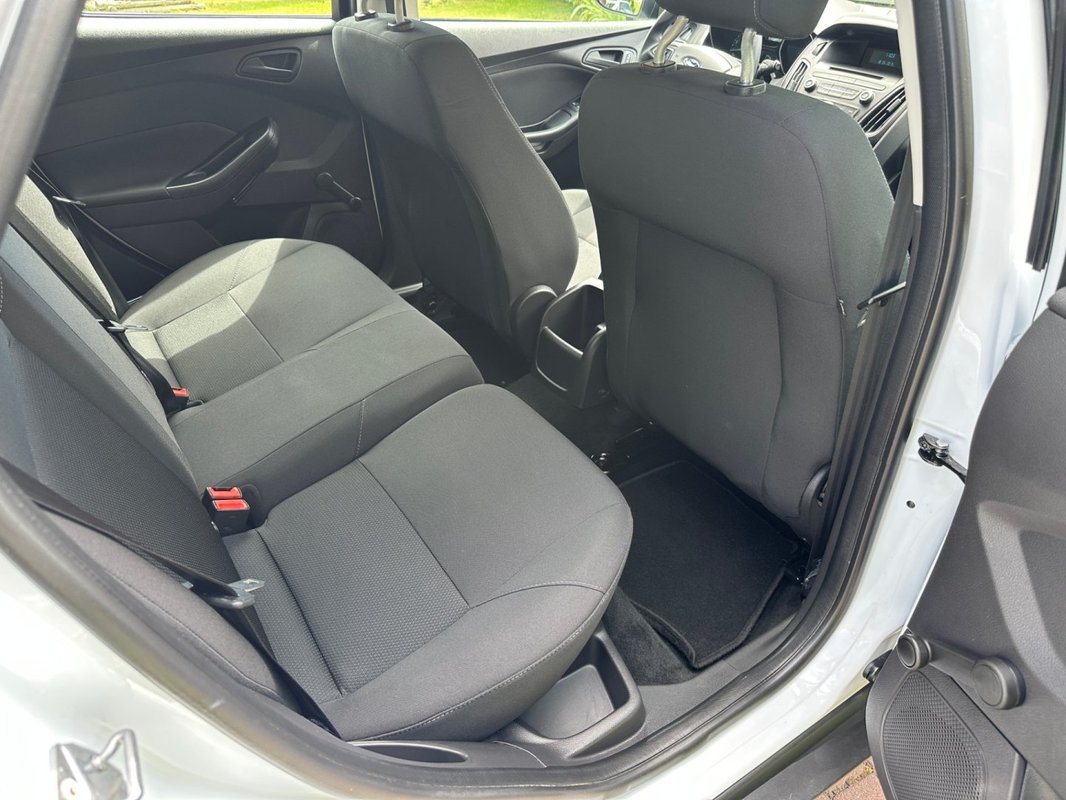 Ford Focus foto 7