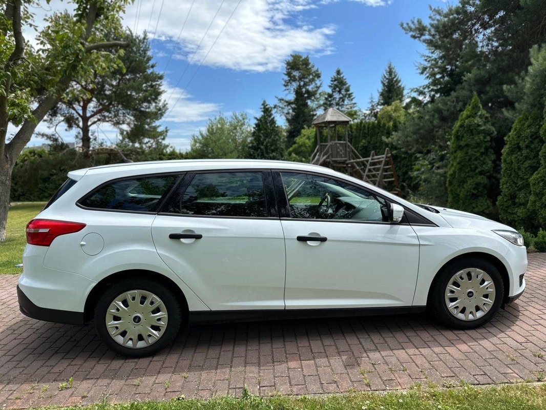 Ford Focus foto 23