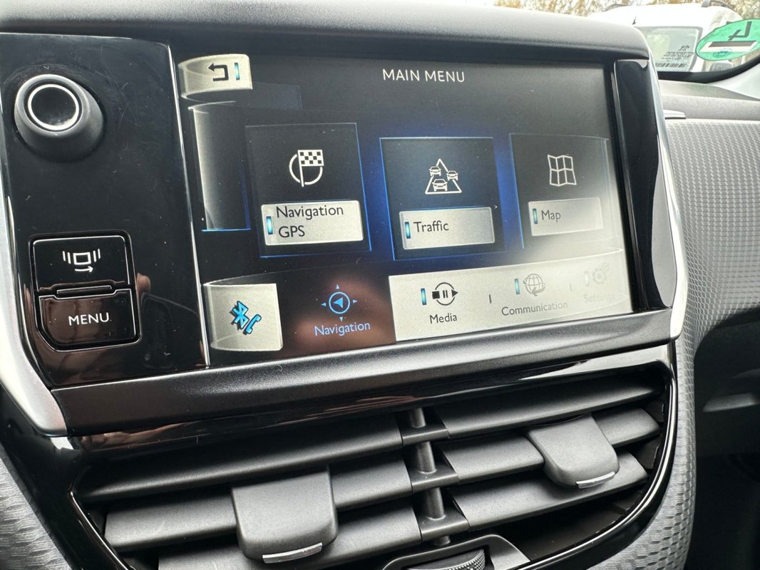 Peugeot 2008 foto 13