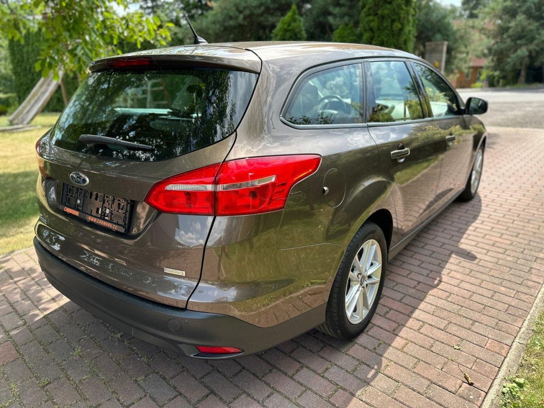 Ford Focus foto 23