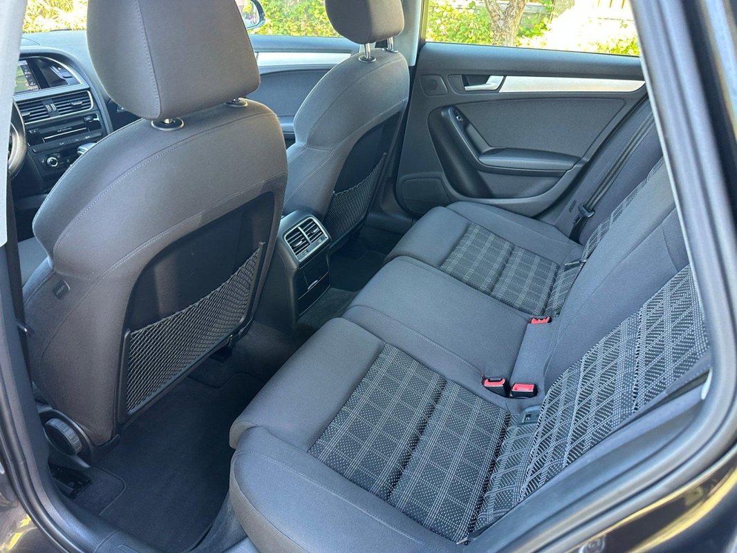 Audi A4 foto 4