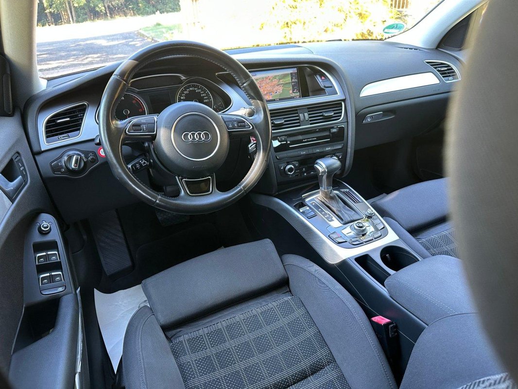 Audi A4 foto 8
