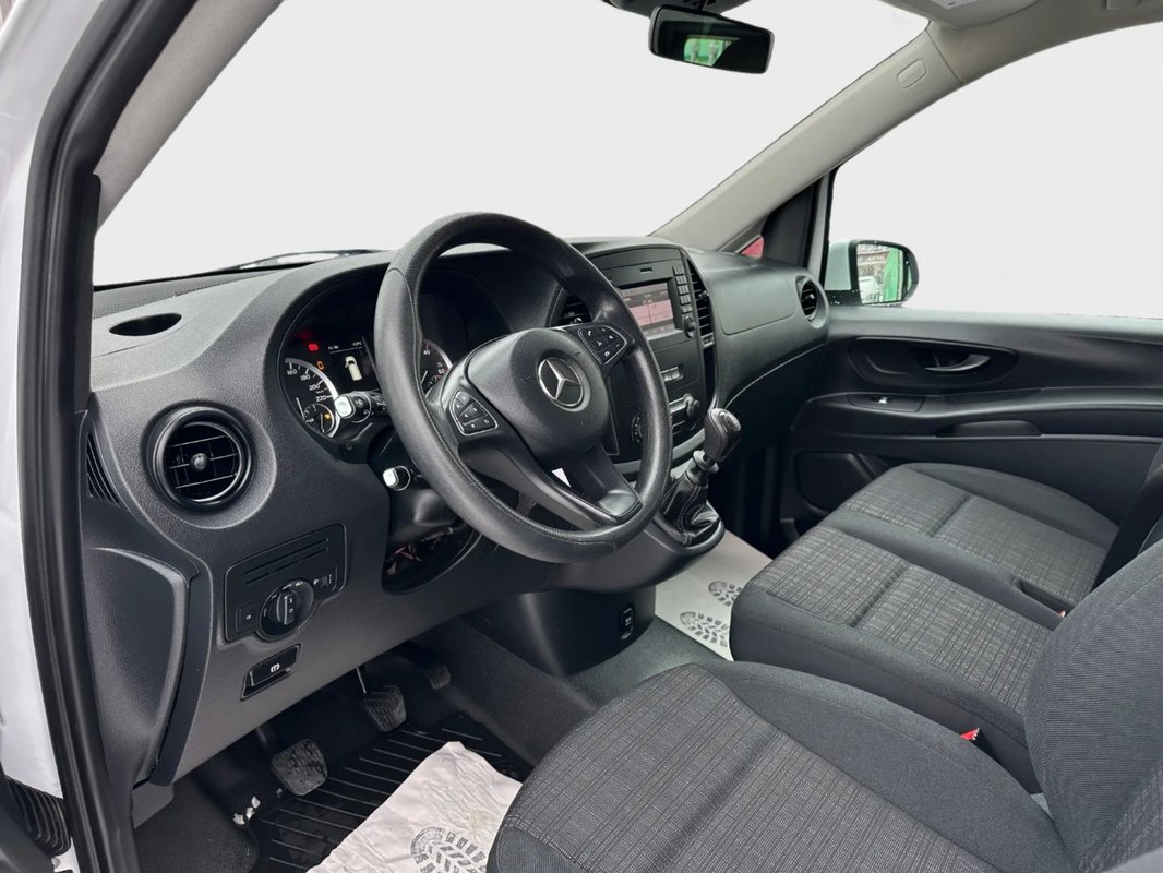 Mercedes-Benz Vito foto 16