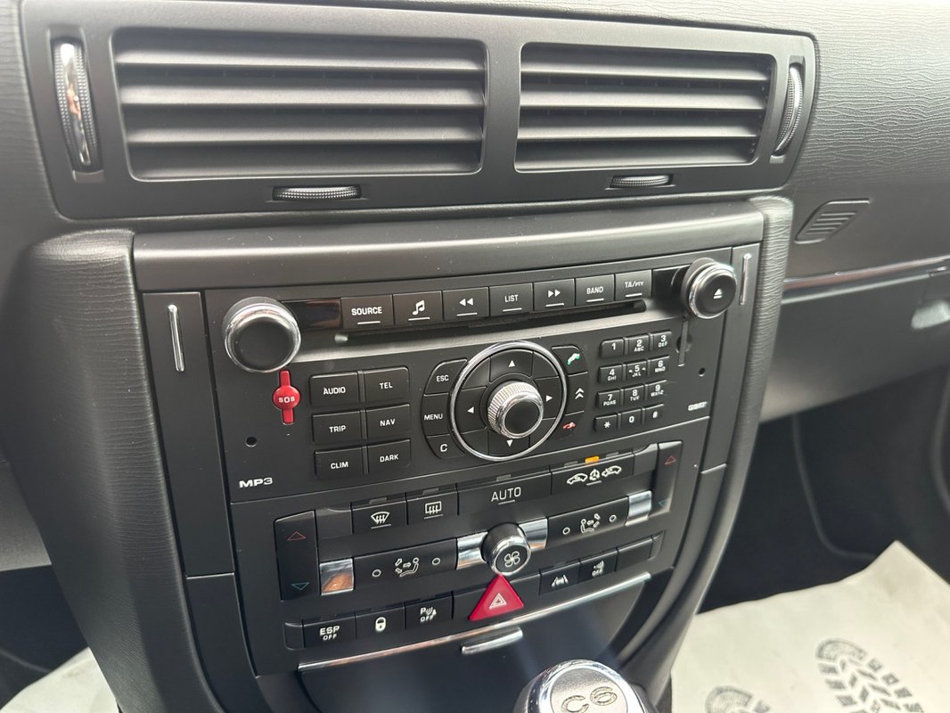 Citroën C6 foto 16