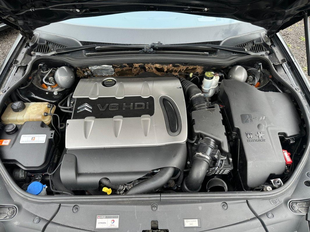 Citroën C6 foto 18