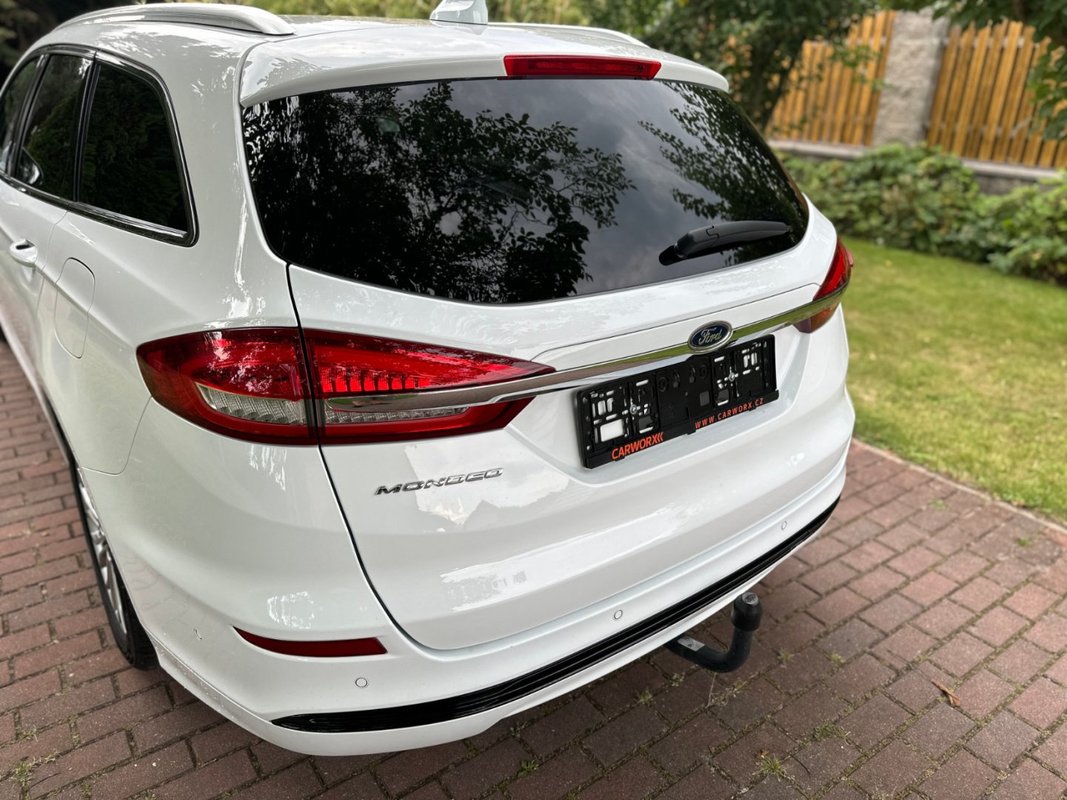 Ford Mondeo foto 6