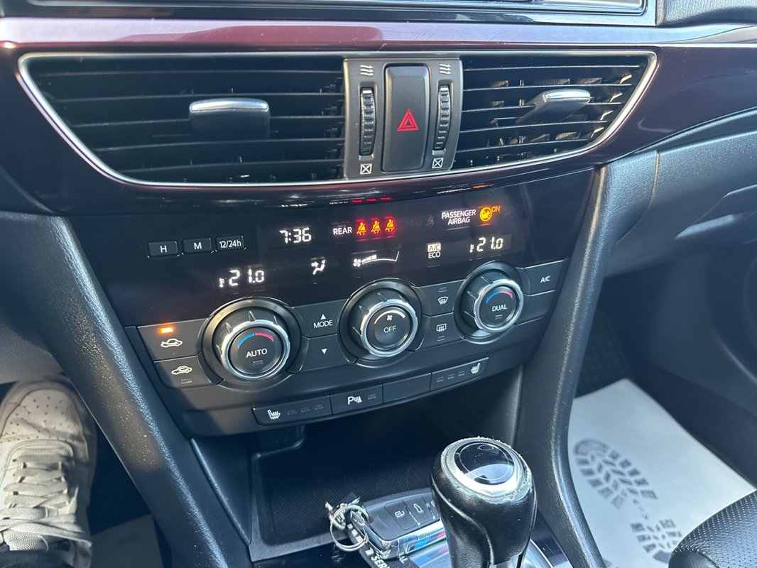 Mazda 6 foto 13