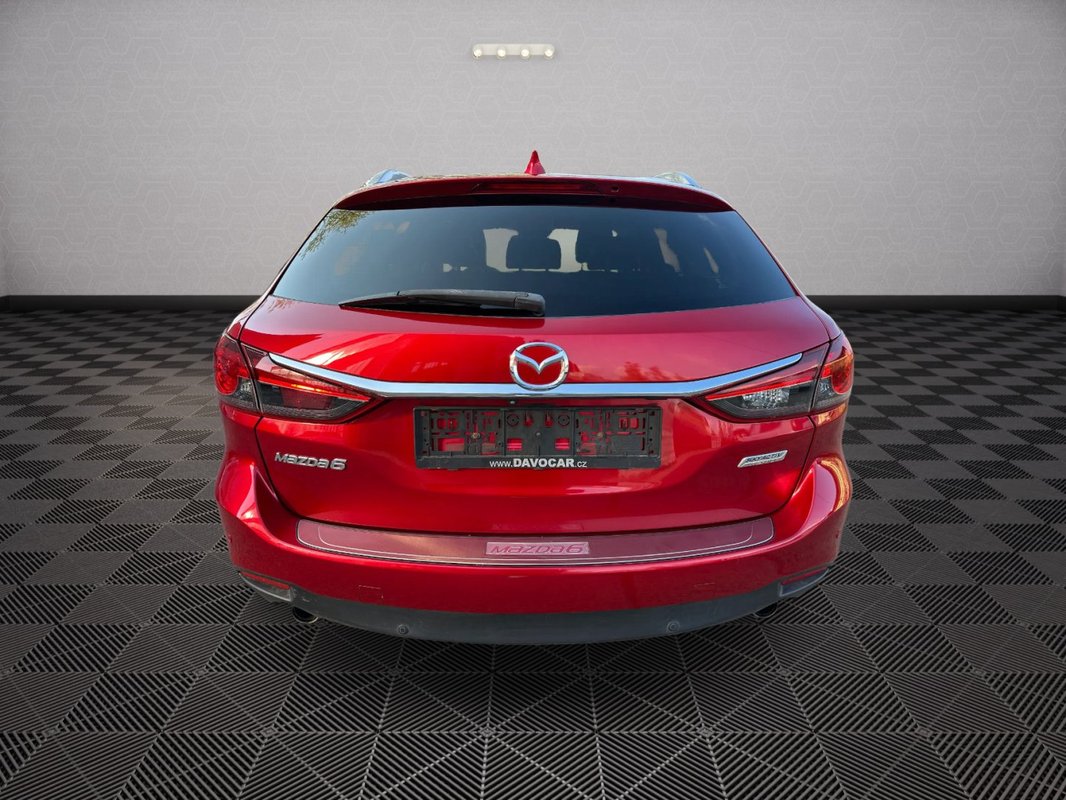 Mazda 6 foto 17