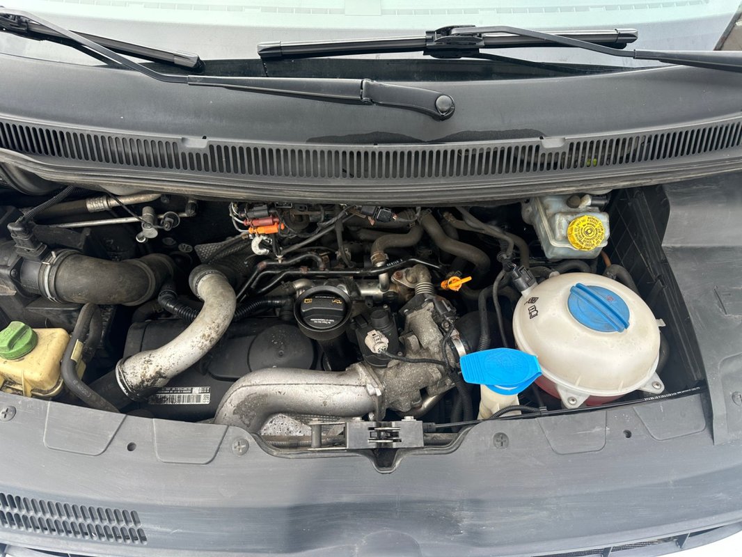 Volkswagen Multivan foto 14