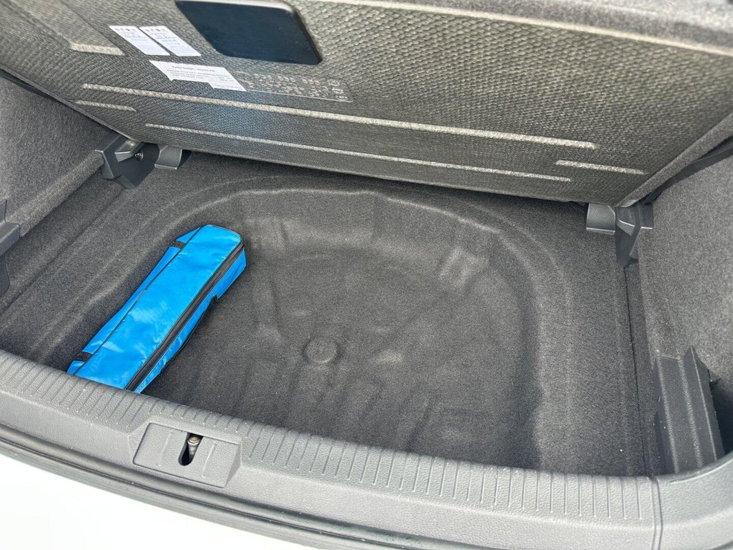 Volkswagen Golf foto 6