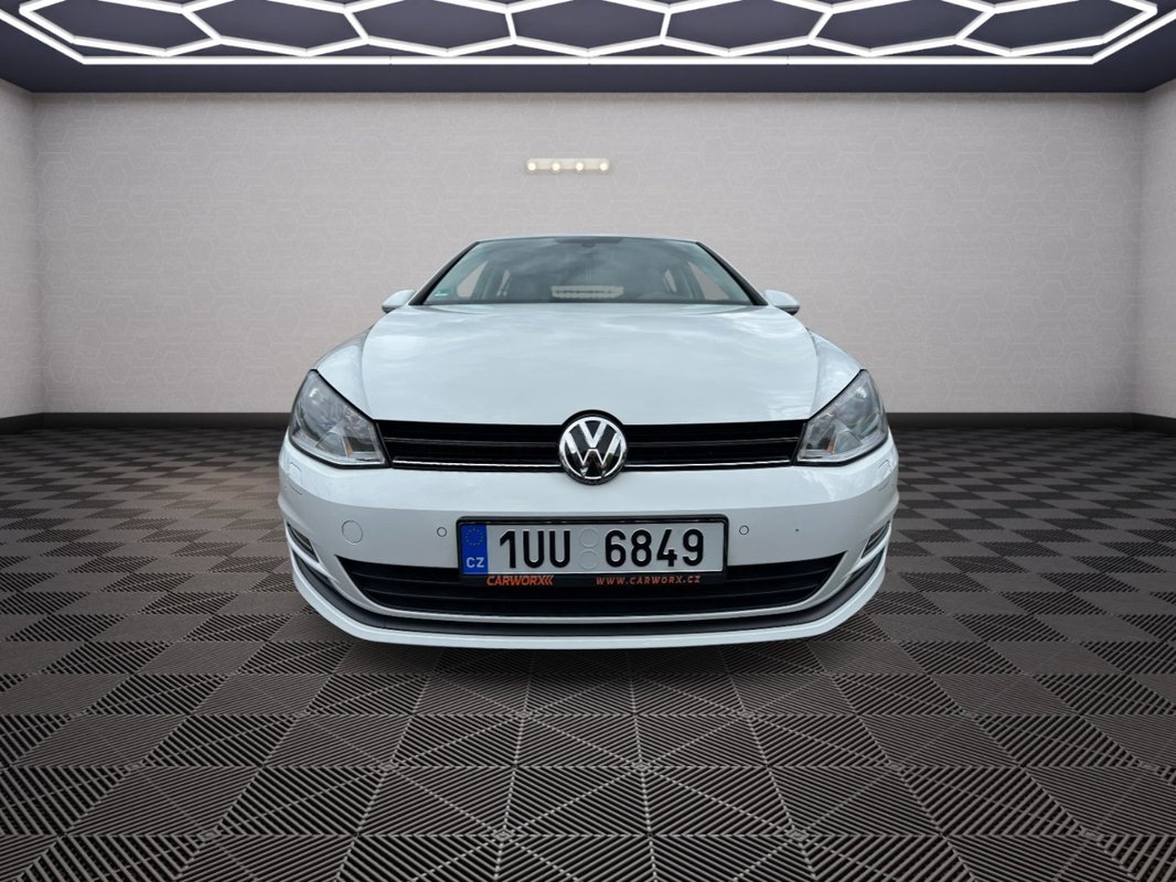 Volkswagen Golf foto 12