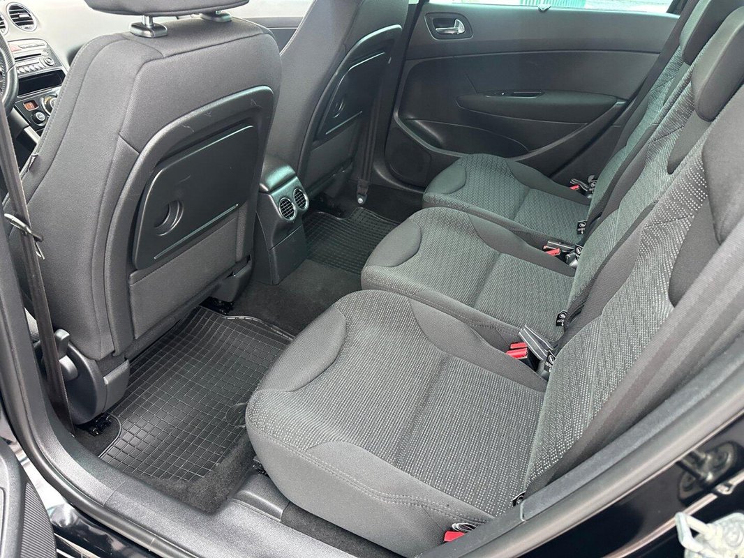 Peugeot 308 foto 3