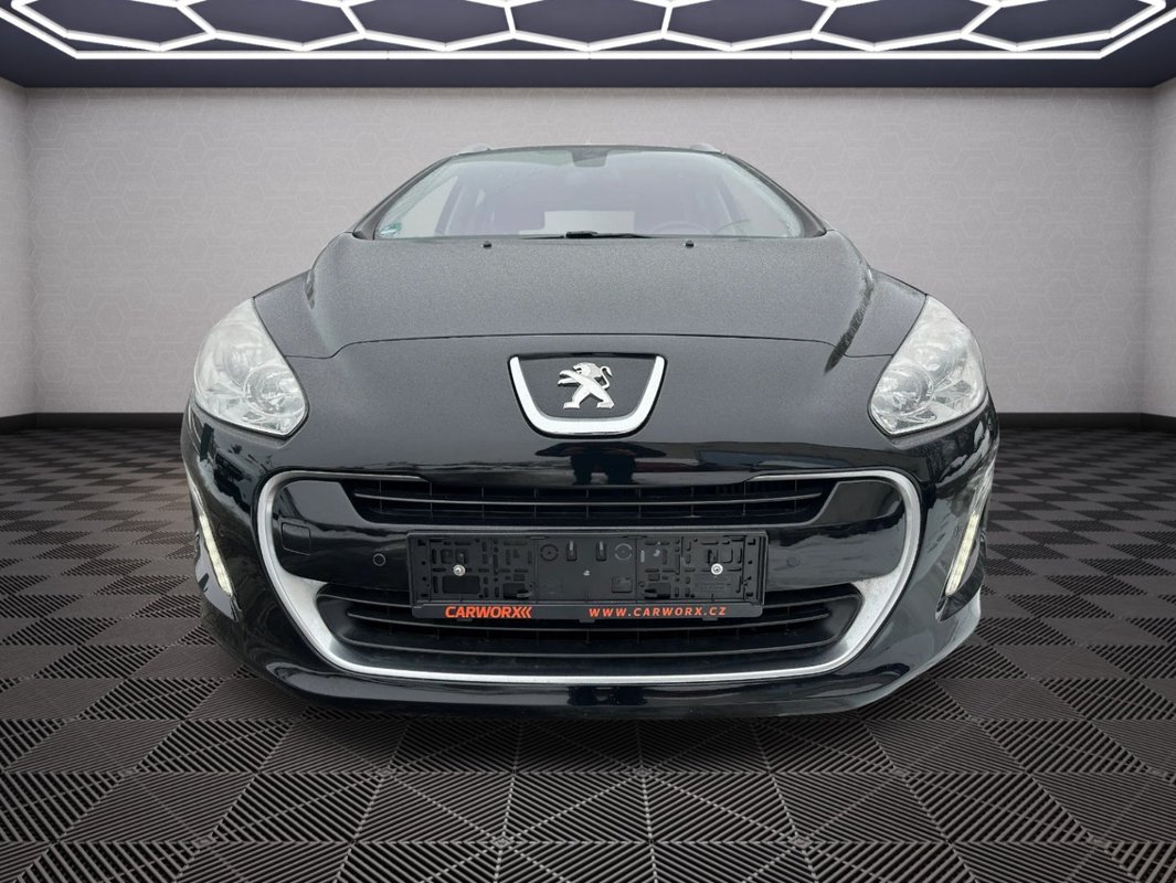 Peugeot 308 foto 12