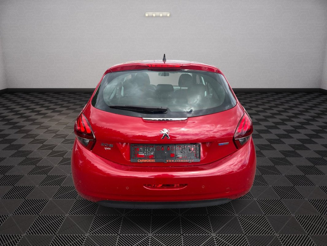 Peugeot 208 foto 20