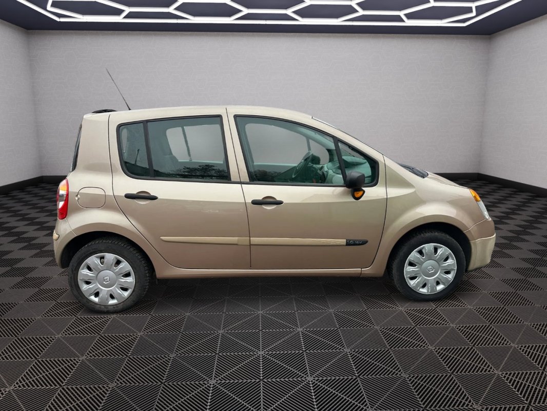 Renault Modus foto 21