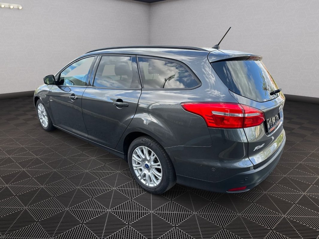 Ford Focus foto 21