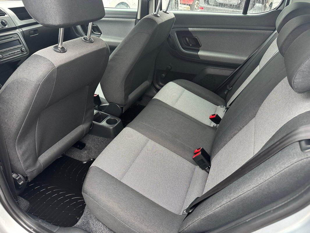 Škoda Fabia foto 2