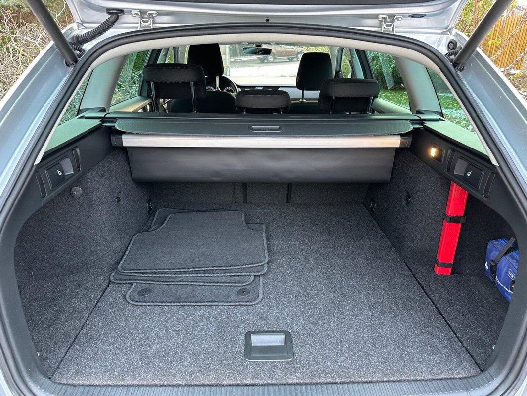 Škoda Octavia foto 5