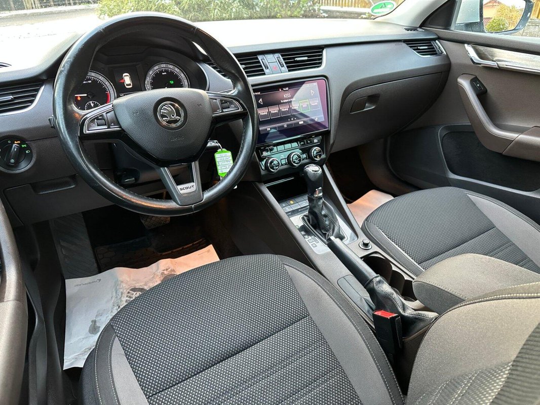 Škoda Octavia foto 10