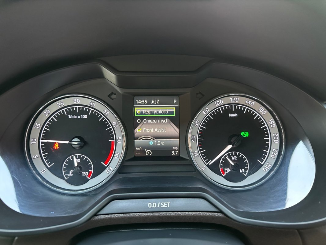 Škoda Octavia foto 14