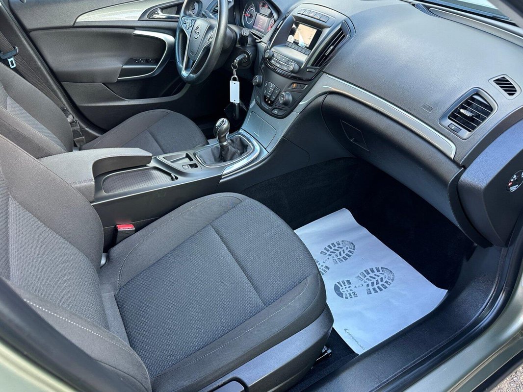 Opel Insignia foto 5