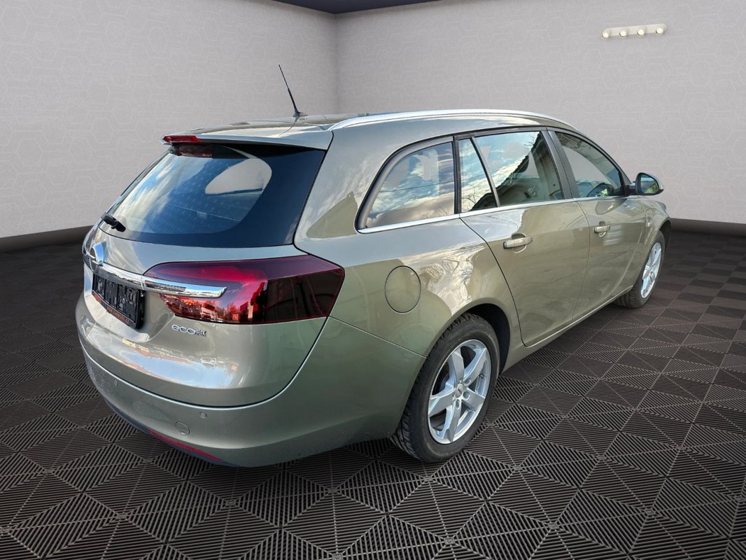 Opel Insignia foto 21
