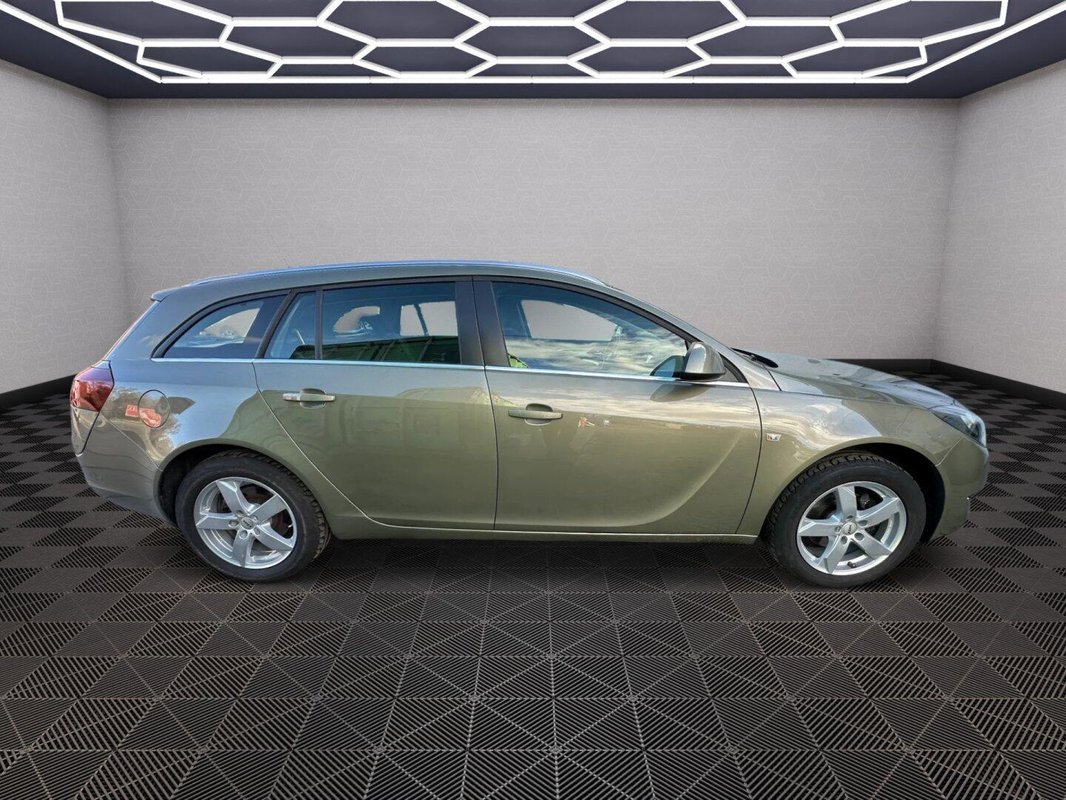 Opel Insignia foto 22