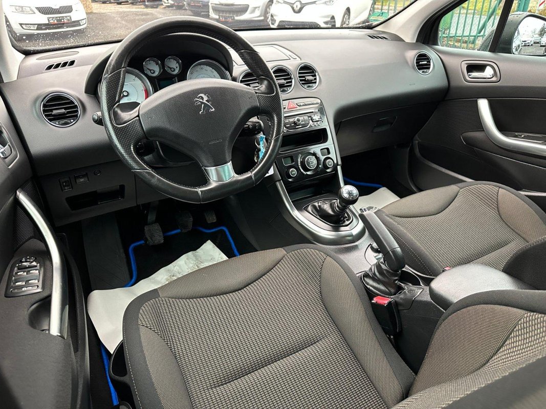 Peugeot 308 foto 11