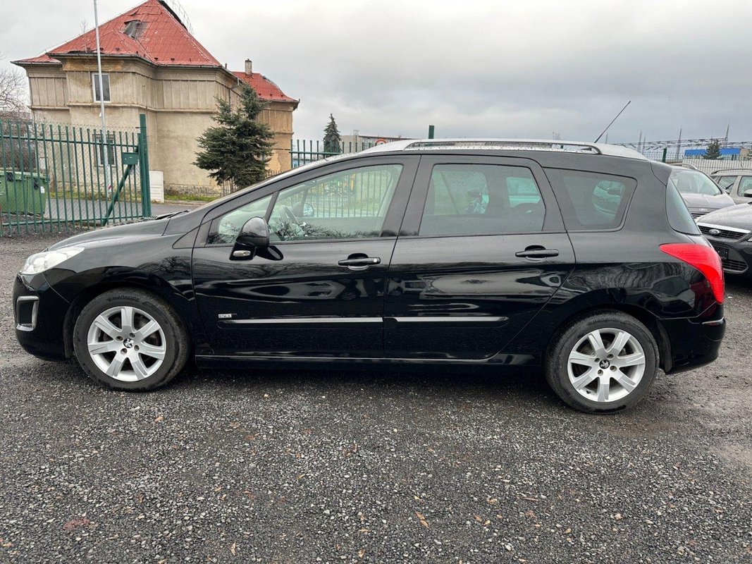 Peugeot 308 foto 24