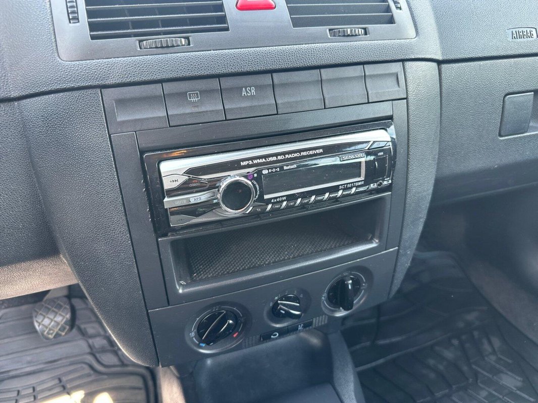 Škoda Fabia foto 7