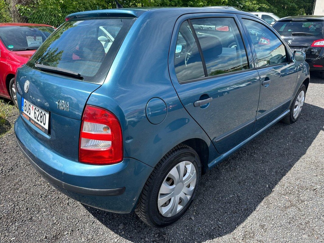 Škoda Fabia foto 16
