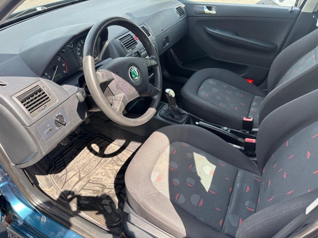 Škoda Fabia foto 18