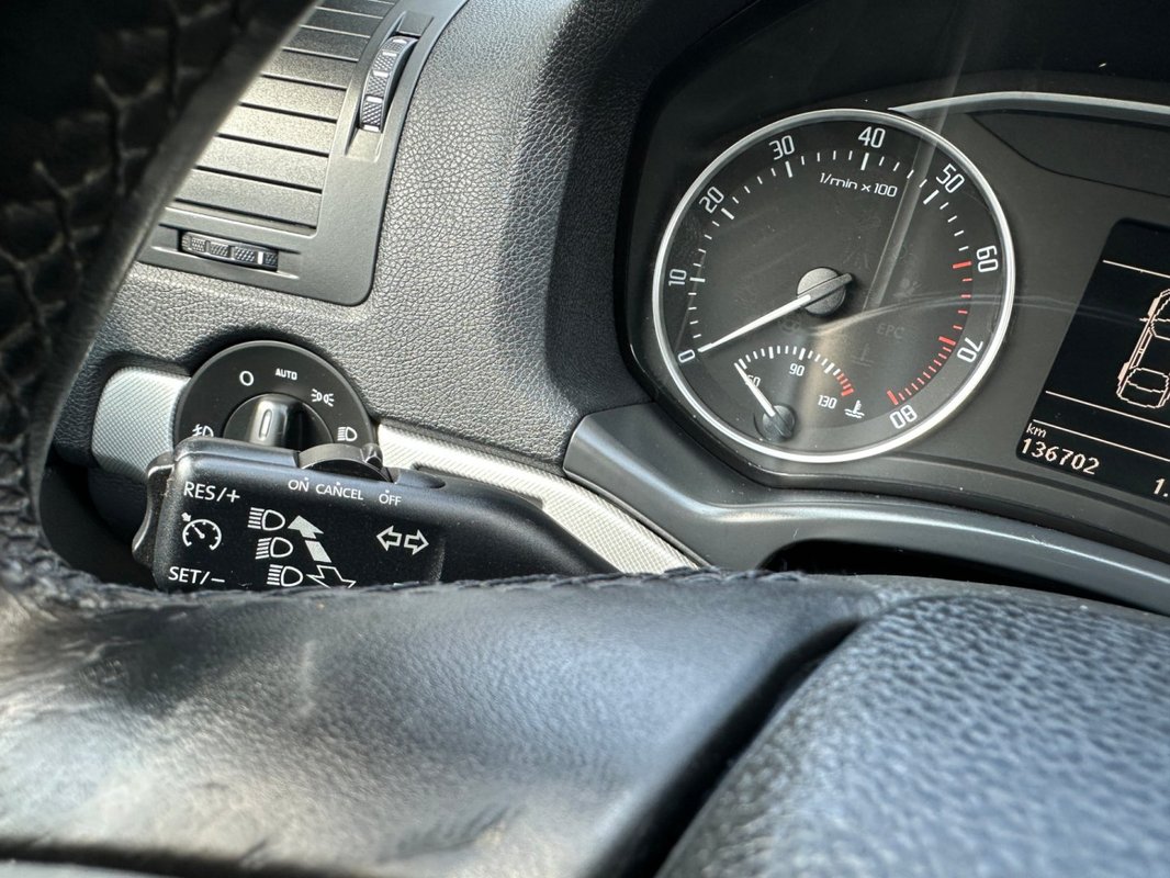 Škoda Octavia foto 8