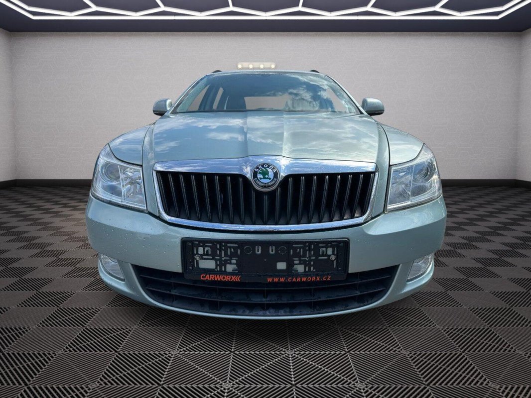 Škoda Octavia foto 12