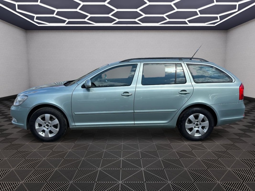 Škoda Octavia foto 23