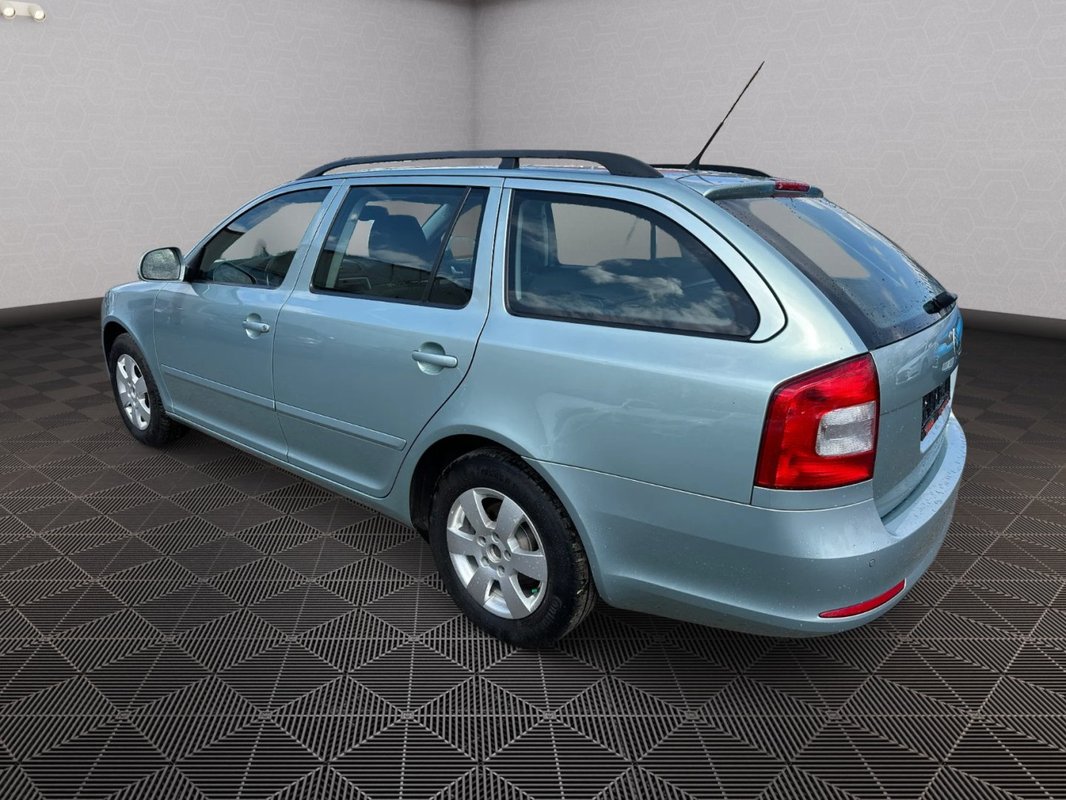 Škoda Octavia foto 24