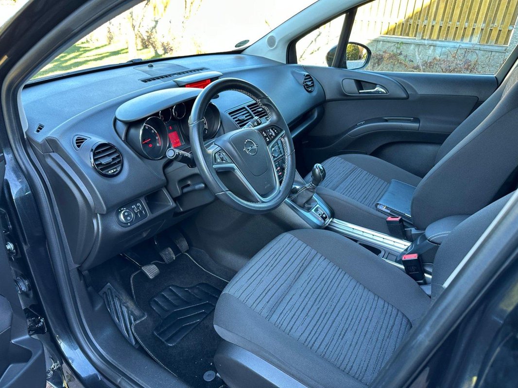 Opel Meriva foto 2