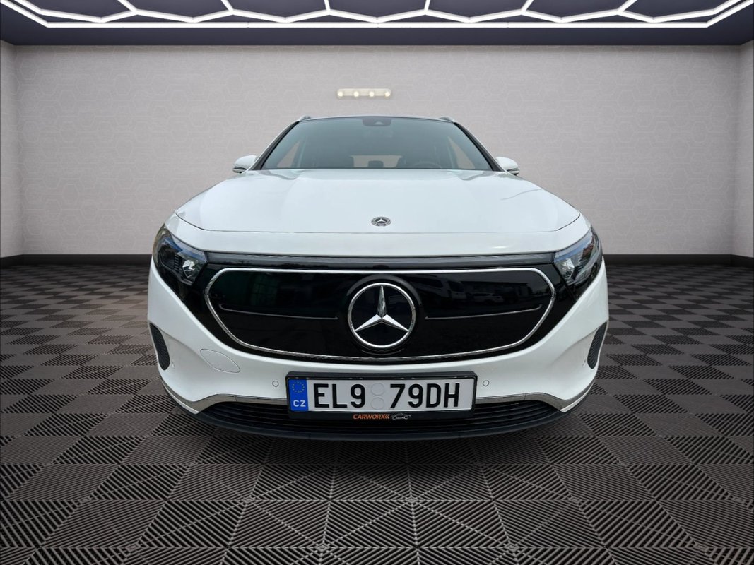 Mercedes-Benz EQA foto 12