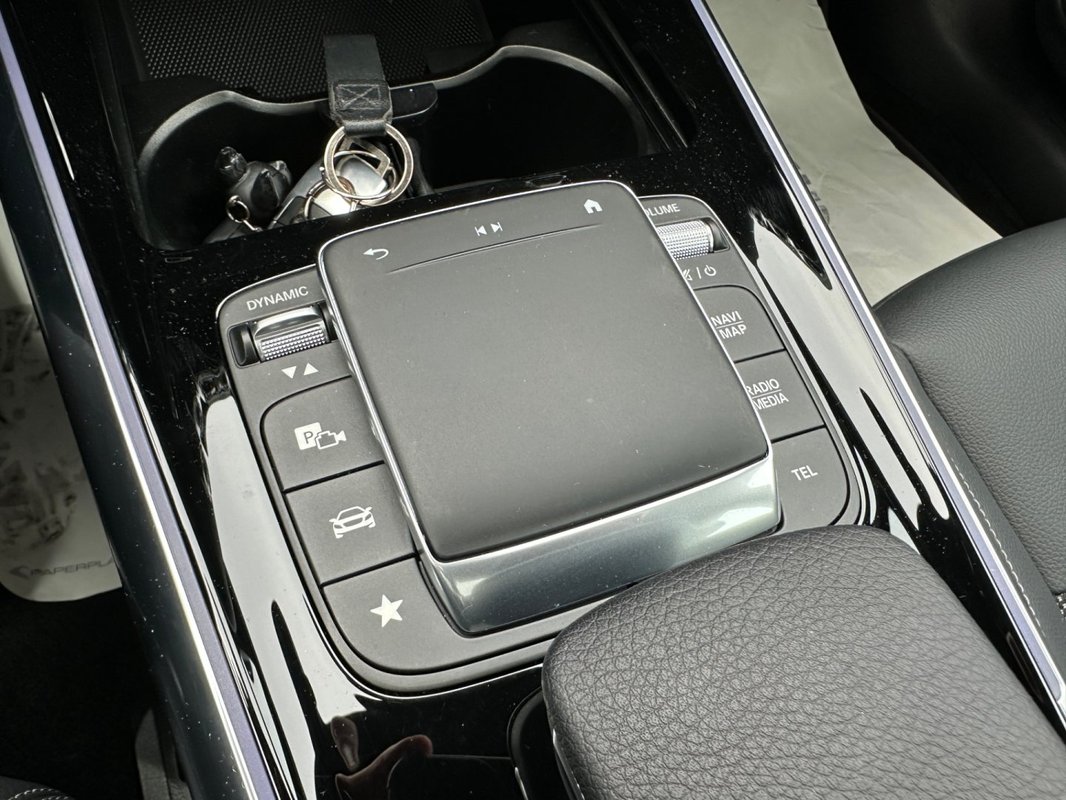 Mercedes-Benz EQA foto 20