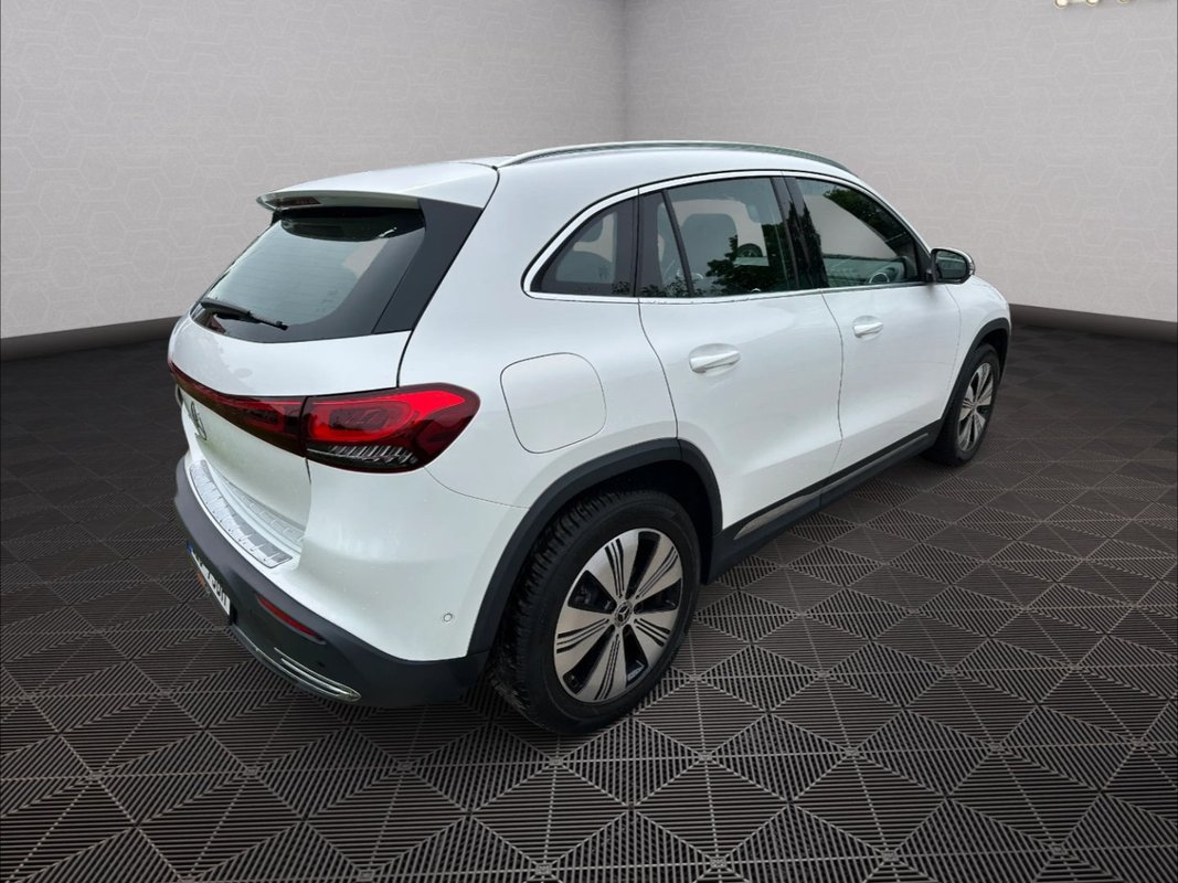 Mercedes-Benz EQA foto 27