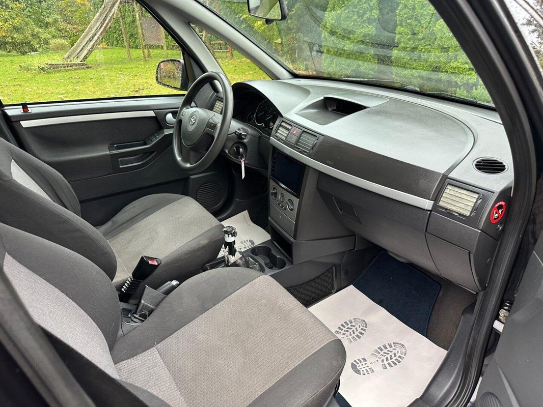 Opel Meriva foto 9