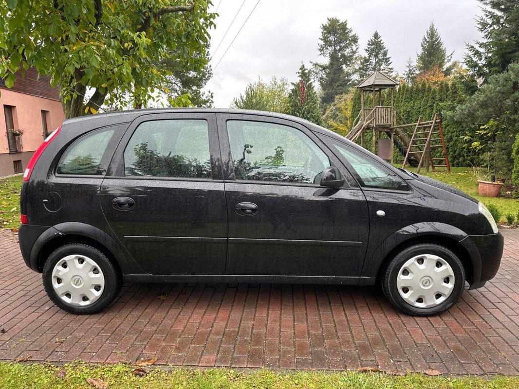 Opel Meriva foto 21
